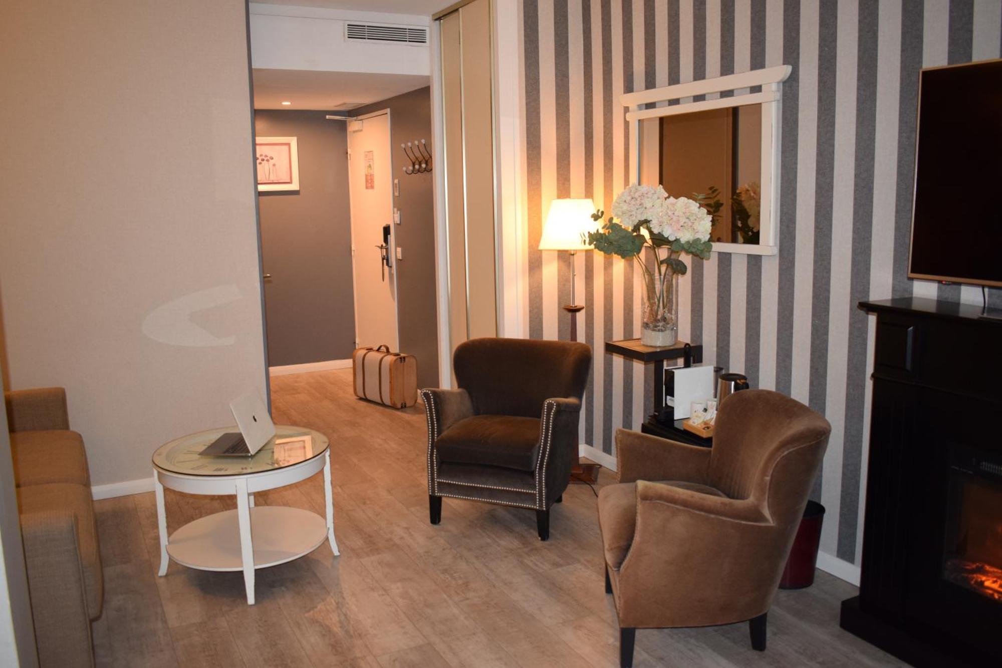 Le Trophee Boutique Hotel Spa- La Loggia Appart'Hotel Deauville Kültér fotó